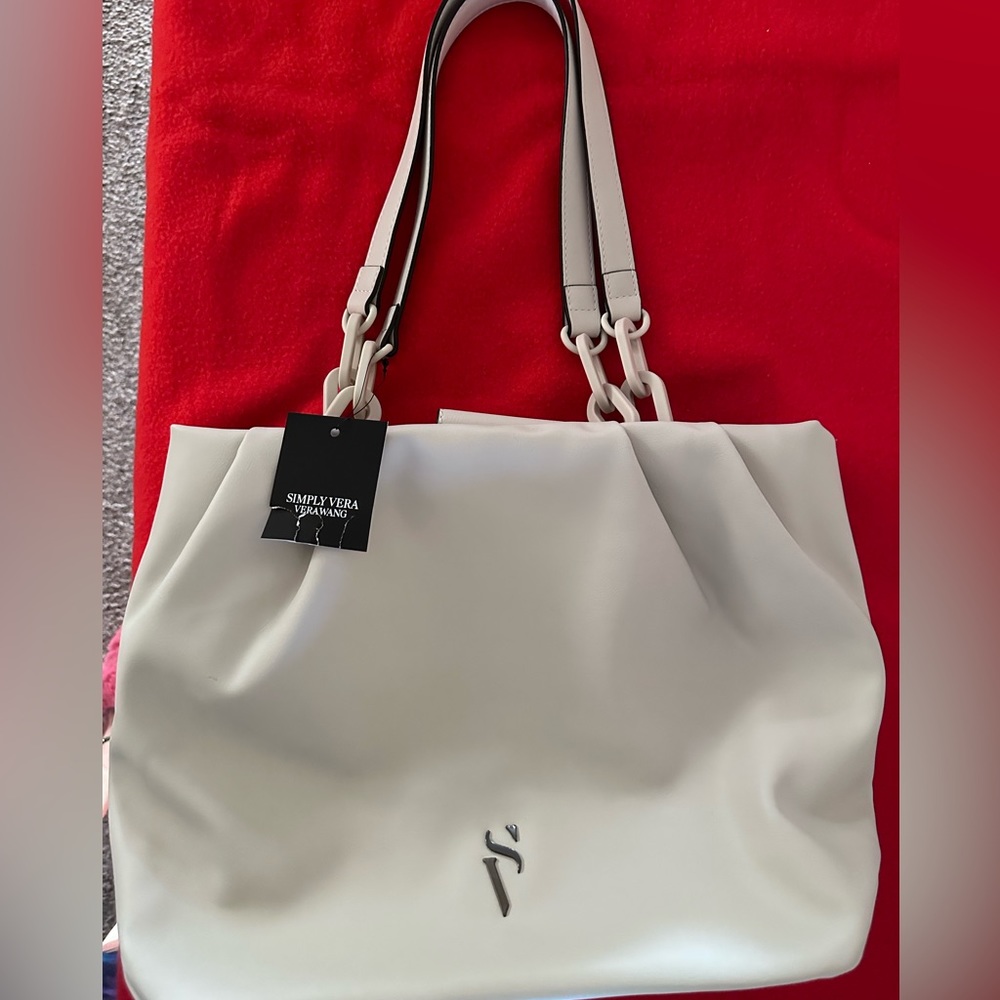 Vera Wang hand bag beautiful beige